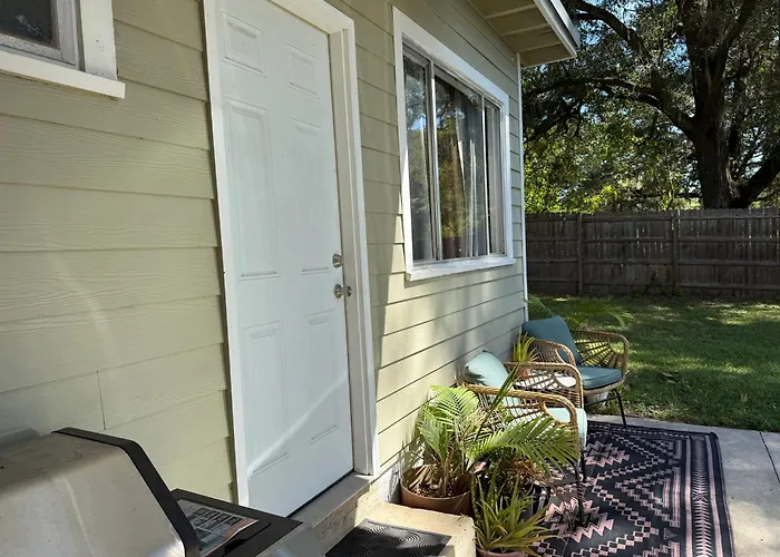 Gasthof Cozy Near Fsu Trails And The Airport *